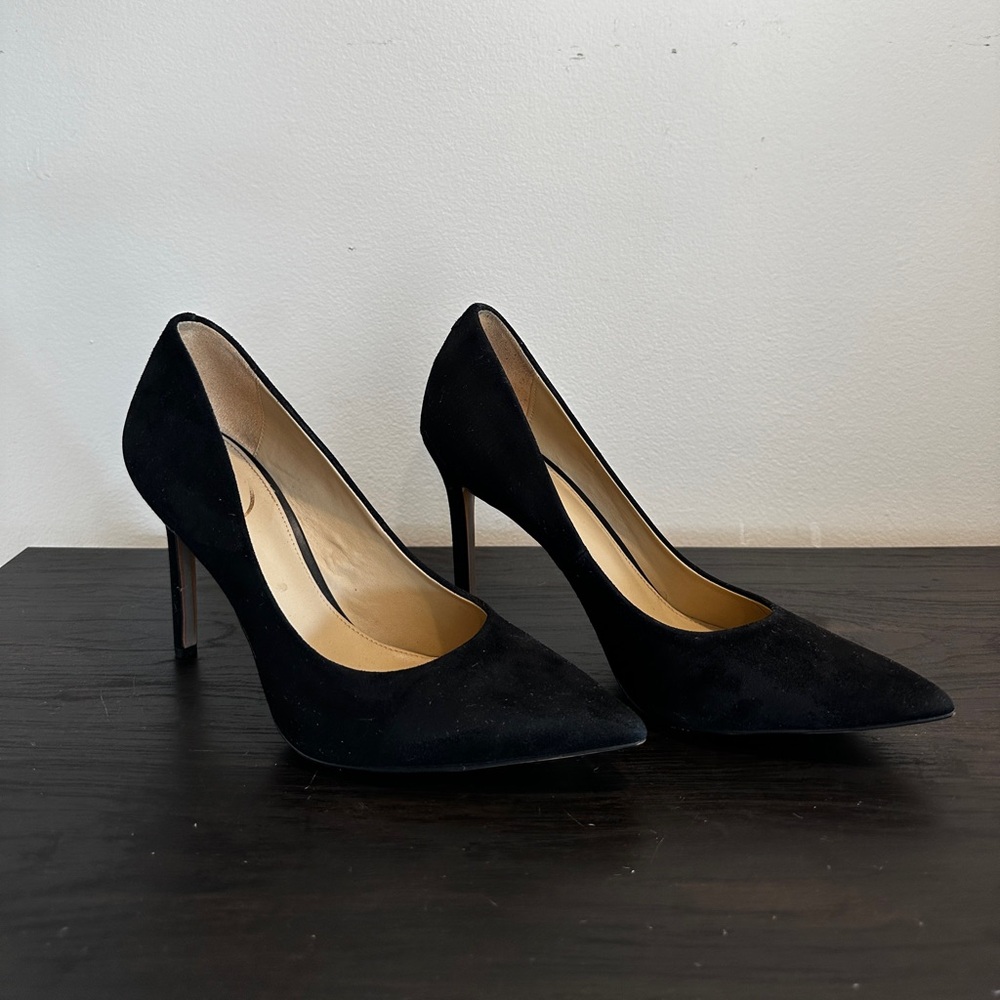 Sam Edelman Hazel Pointed Toe Pumps (black suede)